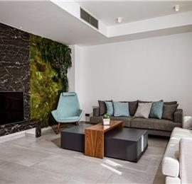 5-Bedroom Luxury Sea-View Villa with Infinity Pool near Dubrovnik – Sleeps 10